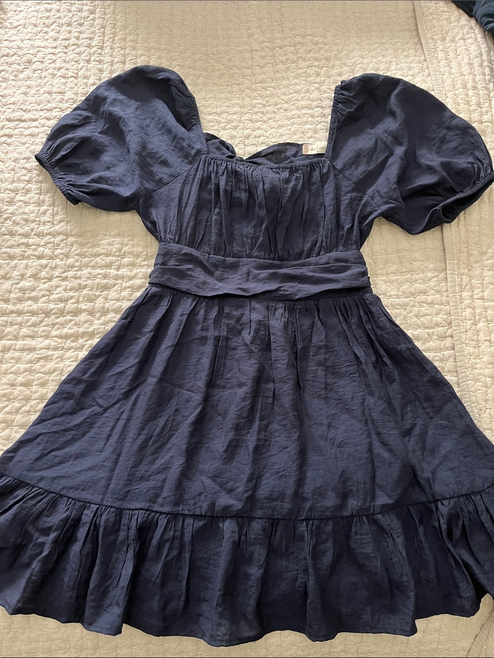 Altar’d State medium Navy Puff Sleeve Linen Dress w a open back tie